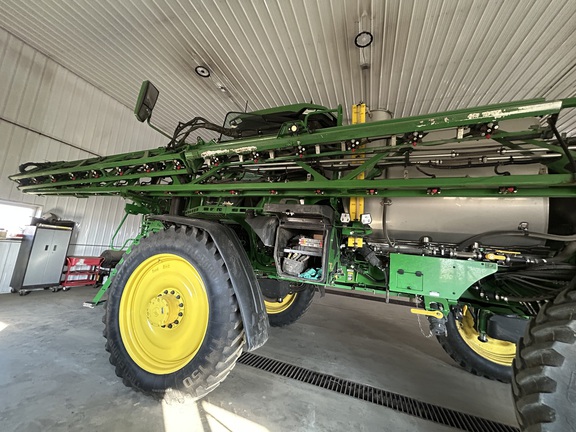 2023 John Deere 616R Sprayer/High Clearance