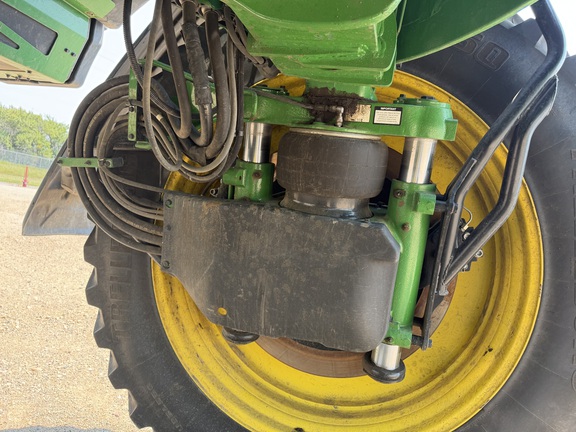 2023 John Deere 616R Sprayer/High Clearance