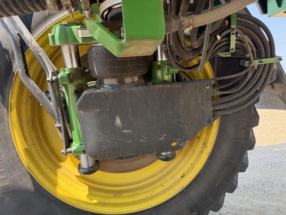 2023 John Deere 616R Sprayer/High Clearance