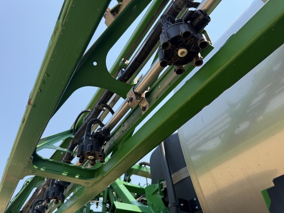 2023 John Deere 616R Sprayer/High Clearance
