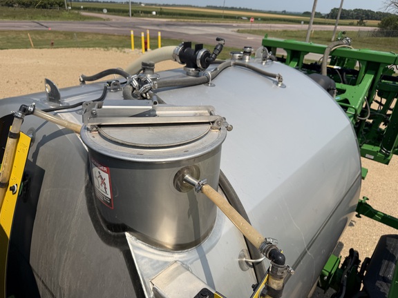 2023 John Deere 616R Sprayer/High Clearance