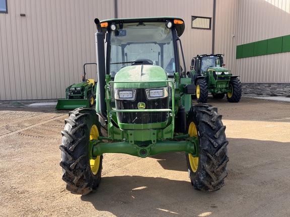 2025 John Deere 5075E Tractor