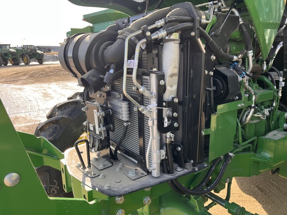 2025 John Deere 5075E Tractor