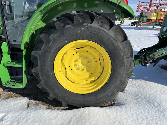 2025 John Deere 5090E Tractor