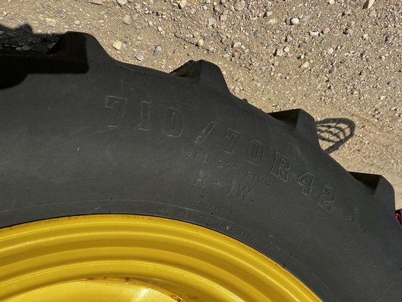 2013 John Deere S680 Combine