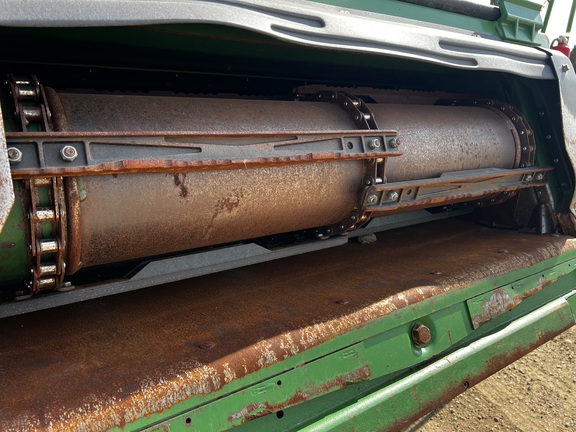 2013 John Deere S680 Combine