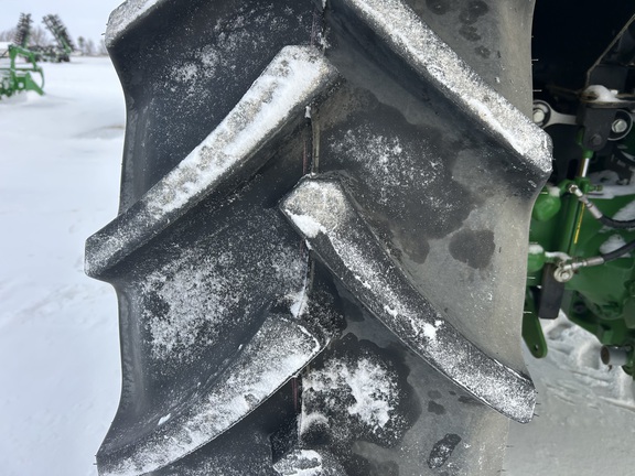 2023 John Deere 6R 165 Tractor