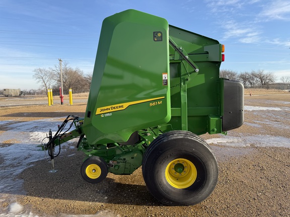 2025 John Deere 561M Baler/Round