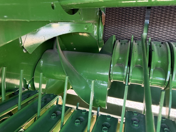 2025 John Deere 561M Baler/Round