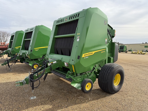 2025 John Deere 561M Baler/Round