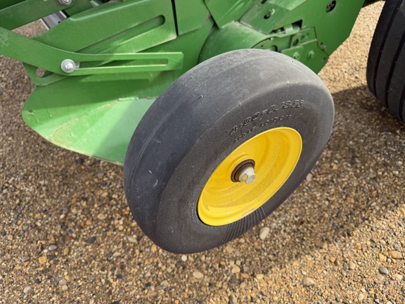 2025 John Deere 561M Baler/Round