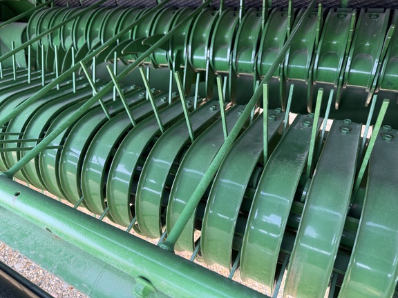 2025 John Deere 561M Baler/Round