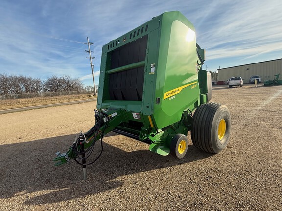 2025 John Deere 561M Baler/Round