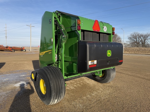 2025 John Deere 561M Baler/Round