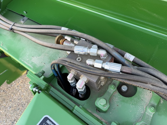 2025 John Deere 561M Baler/Round