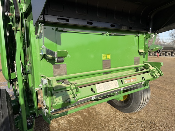 2025 John Deere 561M Baler/Round