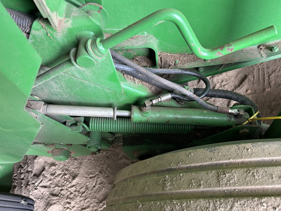 2001 John Deere 567 Baler/Round