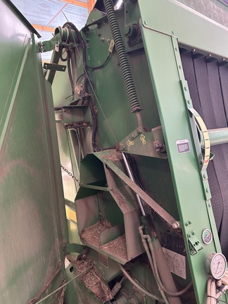 2001 John Deere 567 Baler/Round
