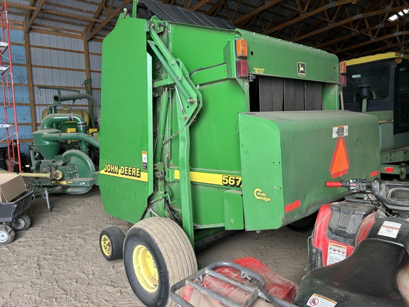 2001 John Deere 567 Baler/Round
