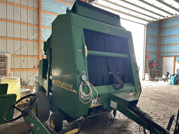 2001 John Deere 567 Baler/Round