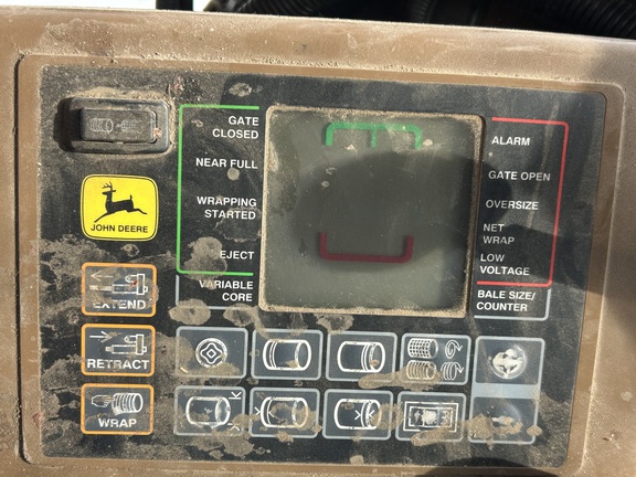 2001 John Deere 567 Baler/Round