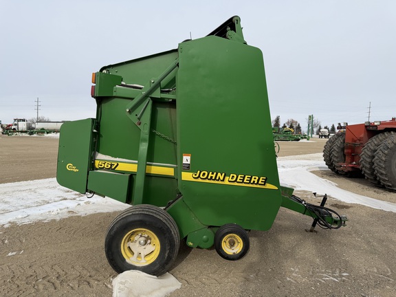 2001 John Deere 567 Baler/Round