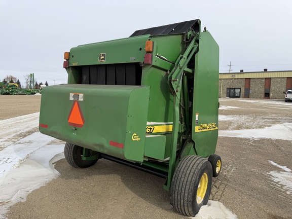 2001 John Deere 567 Baler/Round