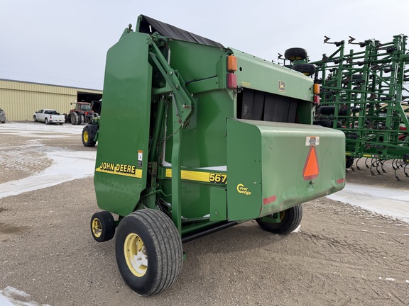 2001 John Deere 567 Baler/Round