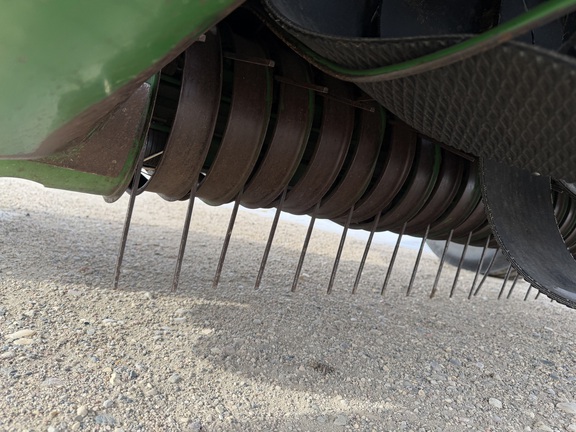 2001 John Deere 567 Baler/Round