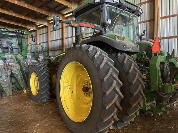 2021 John Deere 8R 310 Tractor