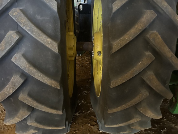 2021 John Deere 8R 310 Tractor