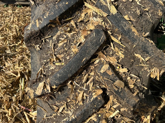 2023 John Deere X9 1100 Combine