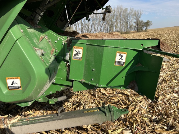 2023 John Deere X9 1100 Combine