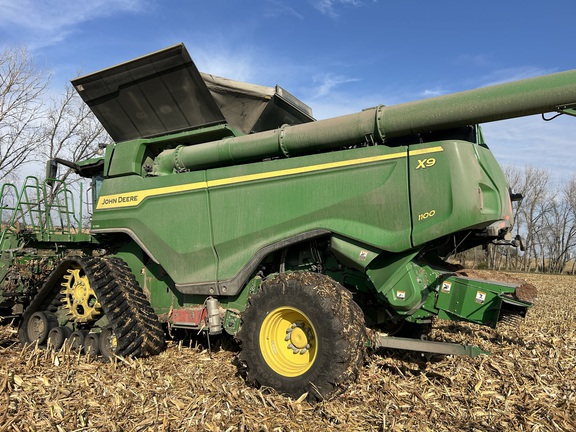 2023 John Deere X9 1100 Combine