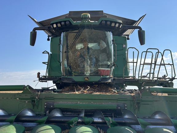 2023 John Deere X9 1100 Combine