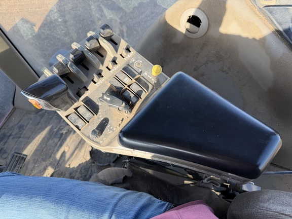 2003 Case IH MX210 Tractor