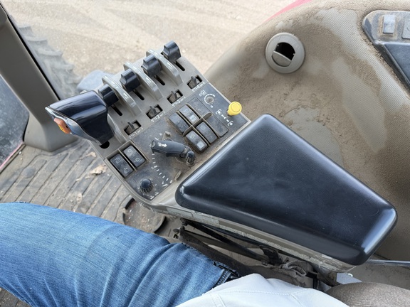 2003 Case IH MX210 Tractor