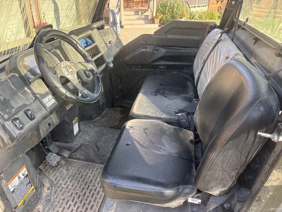 2022 John Deere XUV 835M ATV