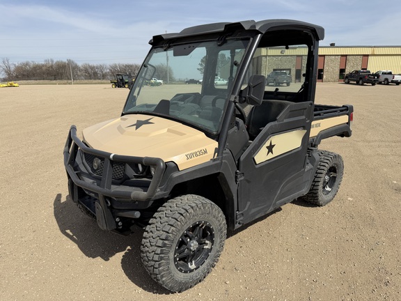 2022 John Deere XUV 835M ATV