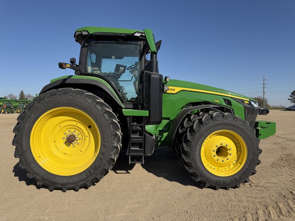2025 John Deere 8R 410 Tractor