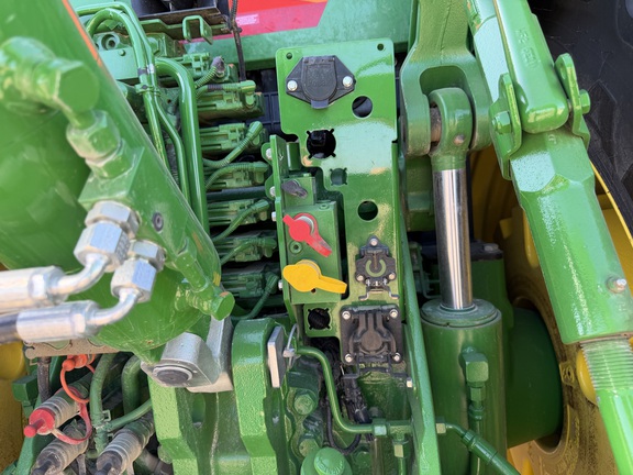 2025 John Deere 8R 410 Tractor