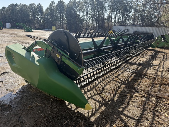 2024 John Deere RD40F Header Combine