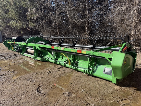 2024 John Deere RD40F Header Combine