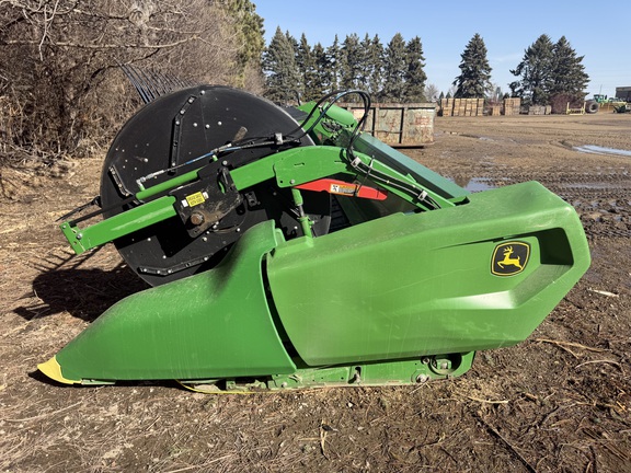 2024 John Deere RD40F Header Combine