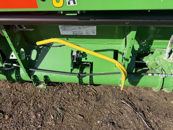 2024 John Deere RD40F Header Combine