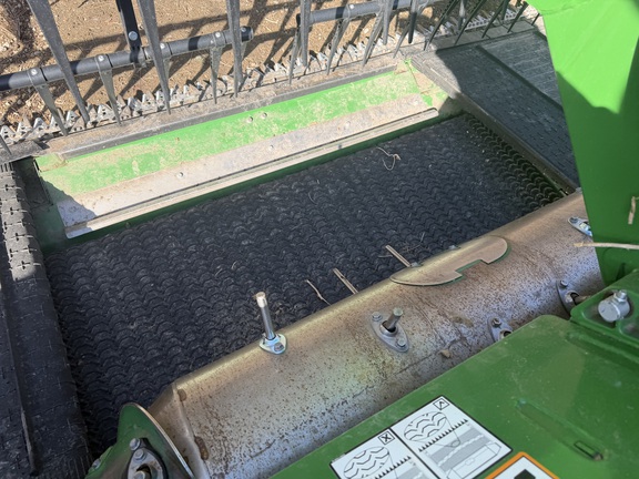 2024 John Deere RD40F Header Combine