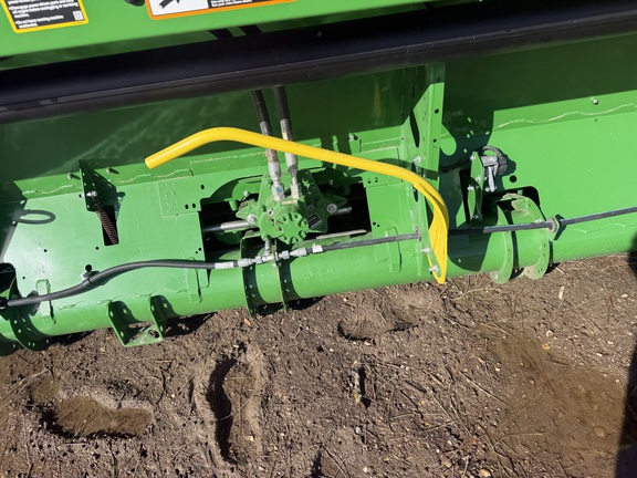 2024 John Deere RD40F Header Combine