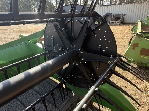 2024 John Deere RD40F Header Combine