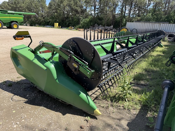 2024 John Deere RD40F Header Combine
