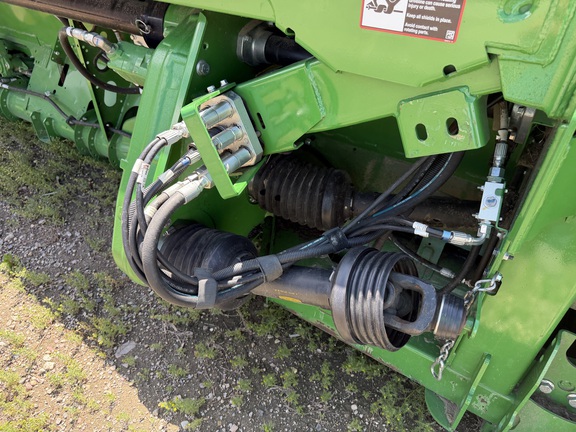 2024 John Deere RD40F Header Combine